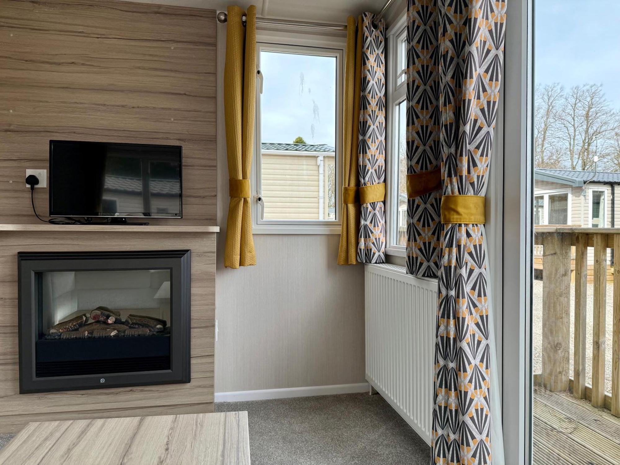 The Salmon Van - Beautiful, Luxury Static Caravan Aberlour Exterior photo